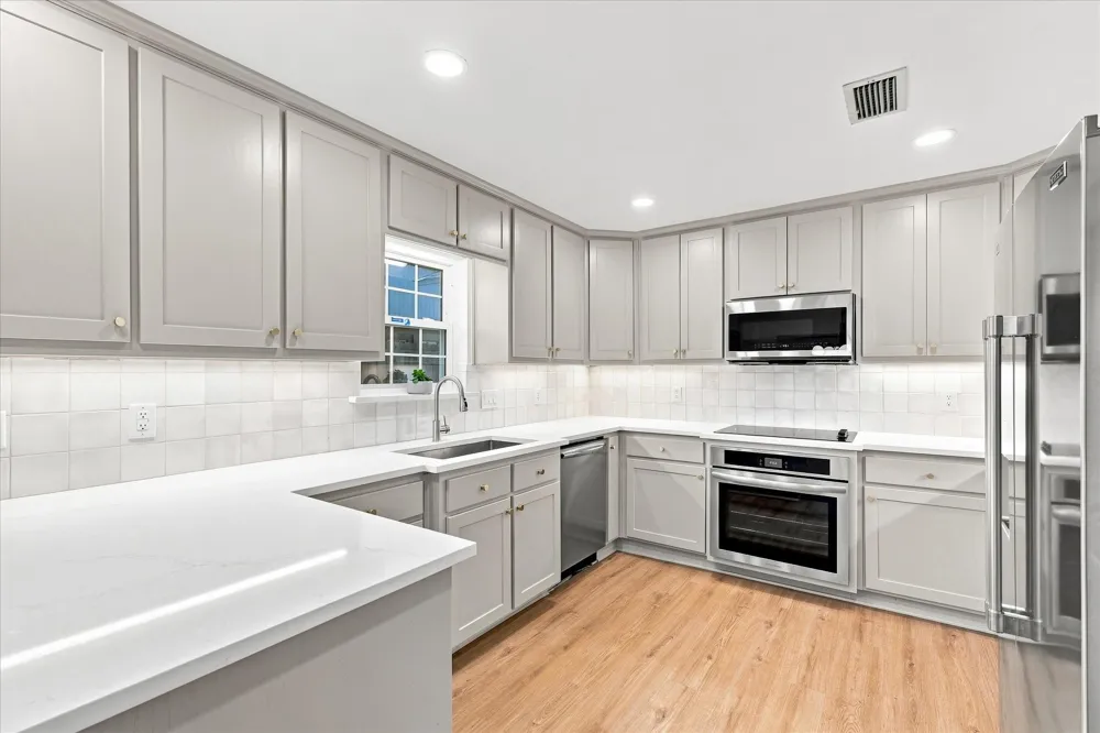 218 Creekside Lane Coppell, TX 75019