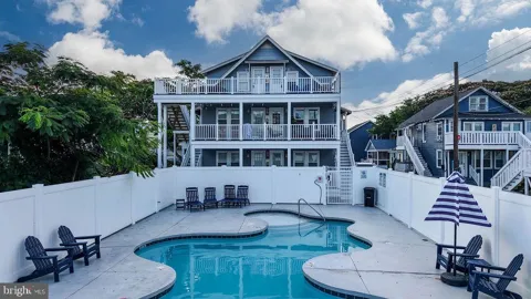 406 SAINT LOUIS AVENUE #21