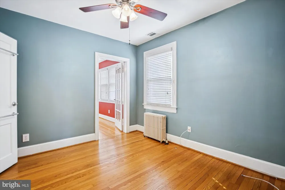 1114 21ST STREET S Arlington, VA 22202