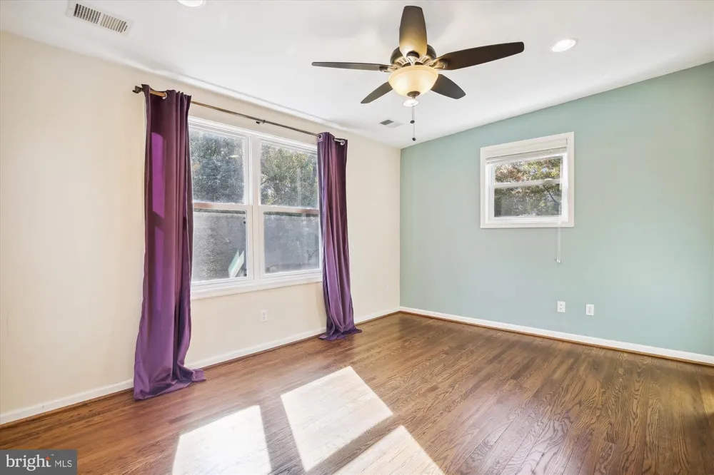 1114 21ST STREET S Arlington, VA 22202