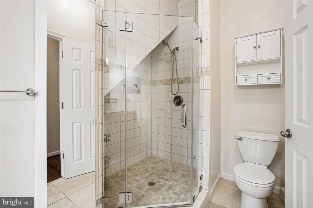 1114 21ST STREET S Arlington, VA 22202