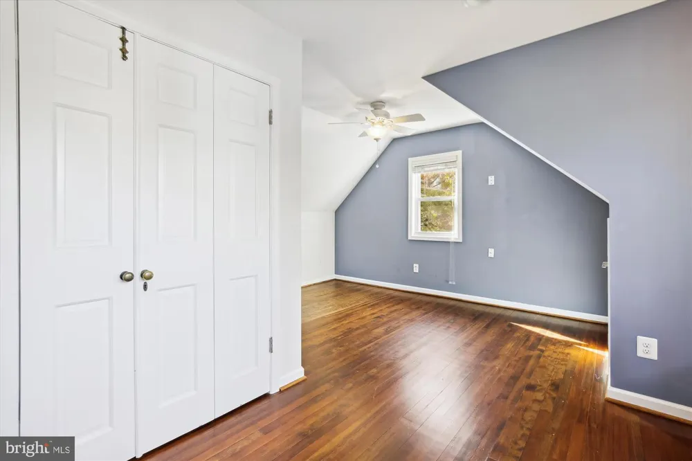 1114 21ST STREET S Arlington, VA 22202
