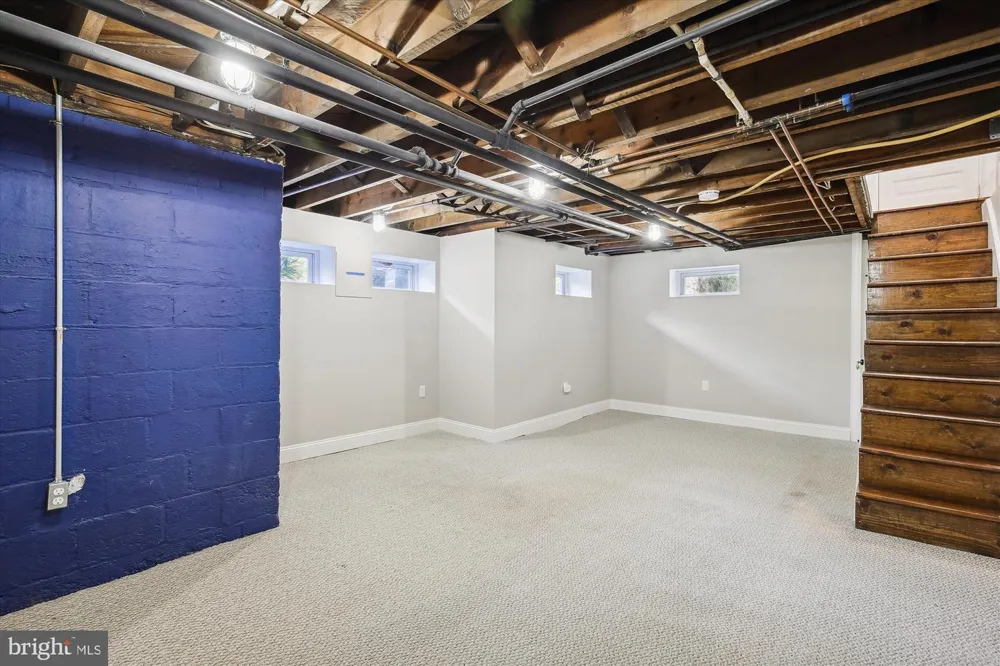 1114 21ST STREET S Arlington, VA 22202