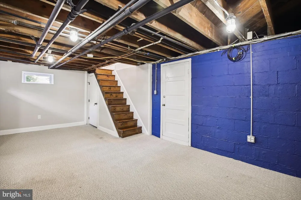1114 21ST STREET S Arlington, VA 22202