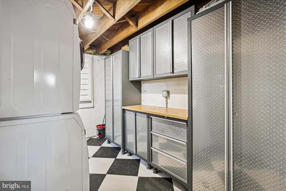 1114 21ST STREET S Arlington, VA 22202