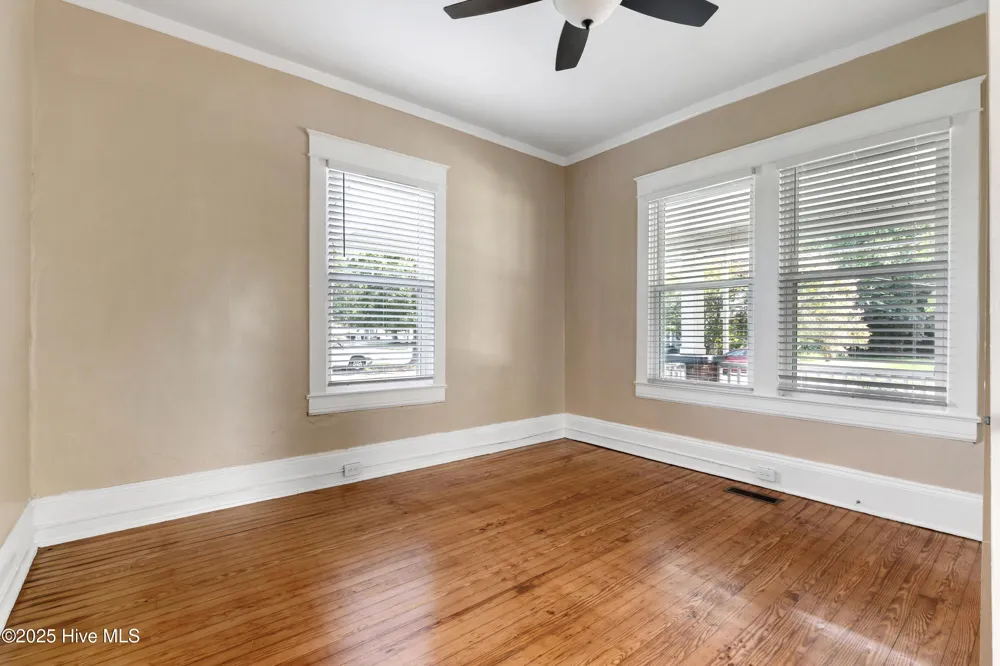3902 W Wilson Street Farmville, NC 27828