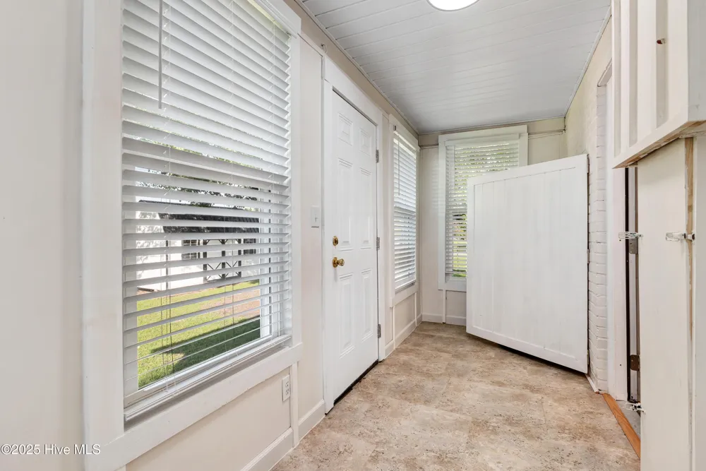 3902 W Wilson Street Farmville, NC 27828