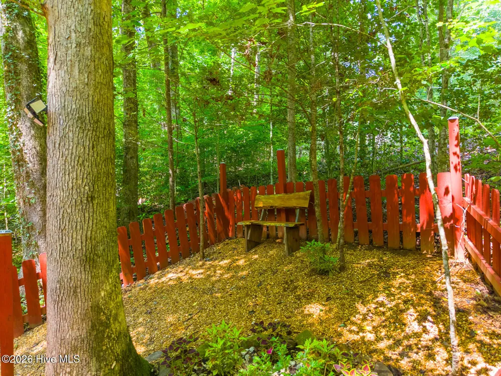 1410 Village Road Murphy, NC 28906