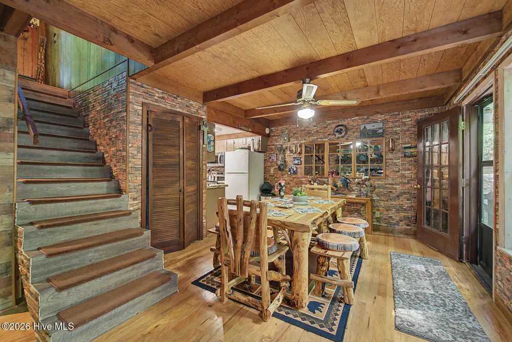 1410 Village Road Murphy, NC 28906