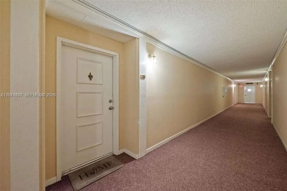 301 Racquet Club Rd #104 Weston, FL 33326