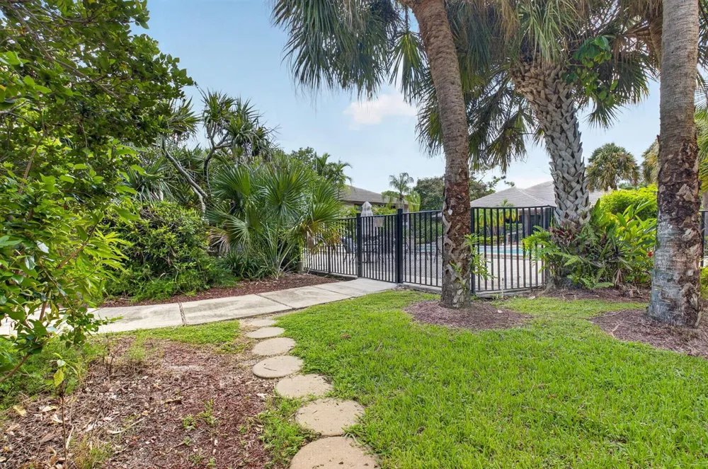 9292 Sabal Ridge Circle #C Boca Raton, FL 33434