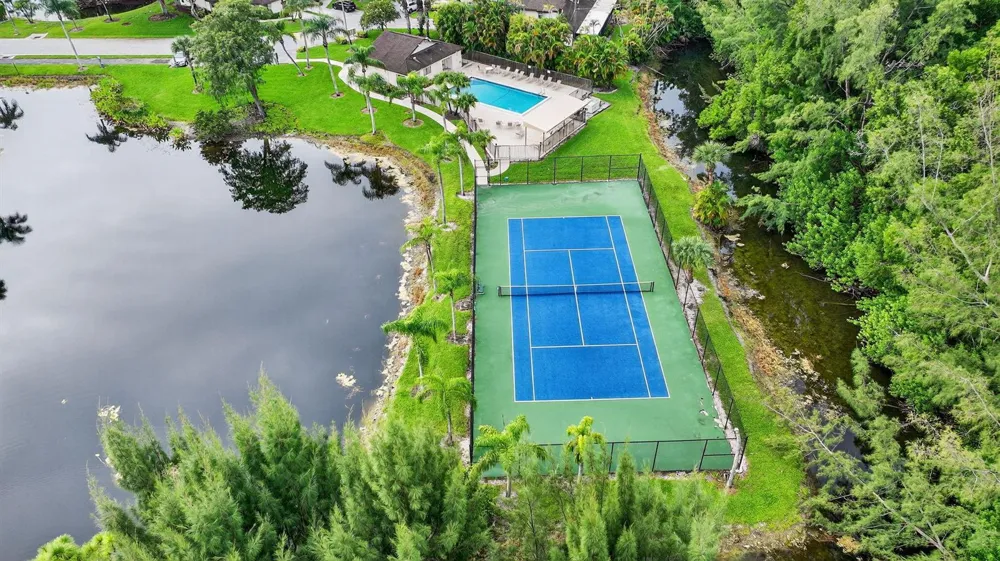 9292 Sabal Ridge Circle #C Boca Raton, FL 33434