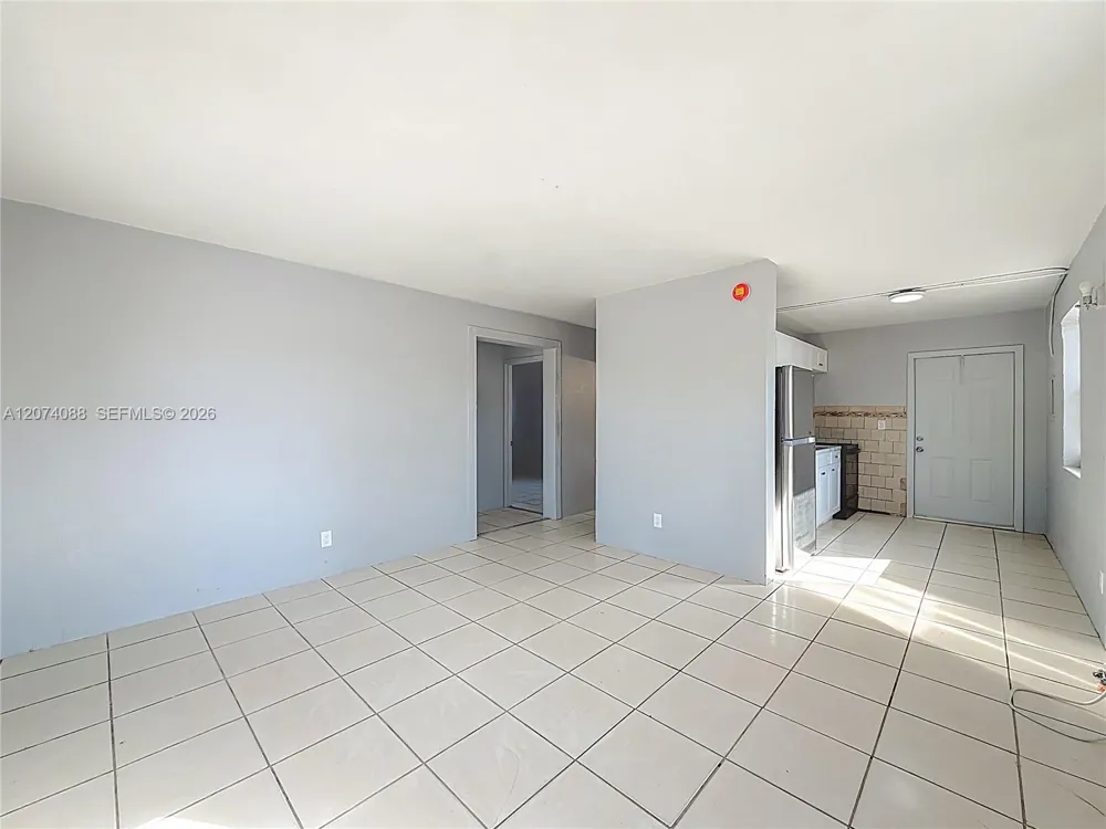 2408 NW 8th St Pompano Beach, FL 33069