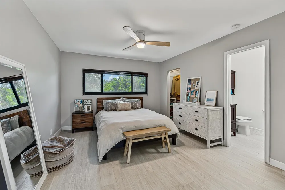 1315 MIAMI ROAD #D Fort Lauderdale, FL 33316
