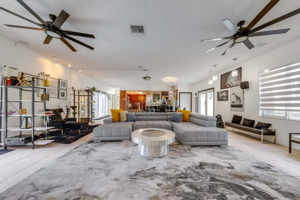 3609 SW 58TH AVENUE West Park, FL 33023