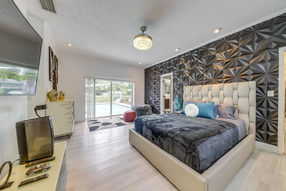 3609 SW 58TH AVENUE West Park, FL 33023