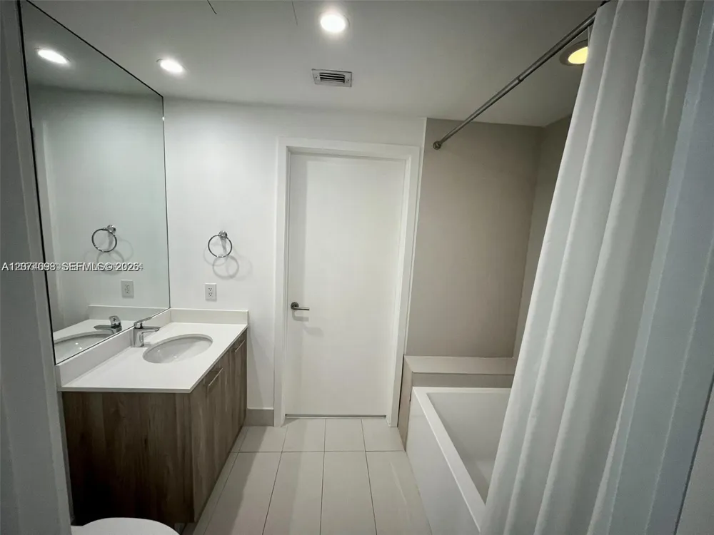 501 NE 31st St #2310 Miami, FL 33137