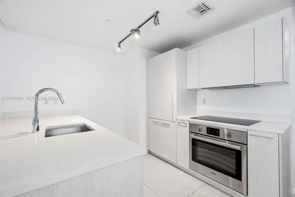 501 NE 31st St #2310 Miami, FL 33137