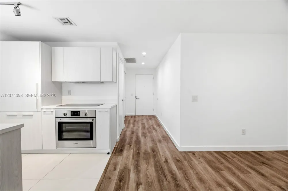 501 NE 31st St #2310 Miami, FL 33137