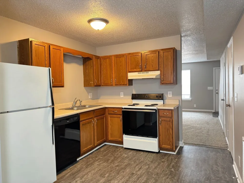 2453 W Wilson Rd #2 Clarksville, TN 37043