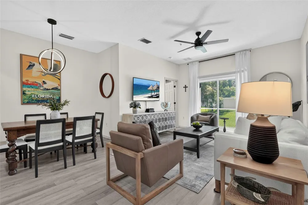 3687 PARKRIDGE CIRCLE #8-106 Sarasota, FL 34243