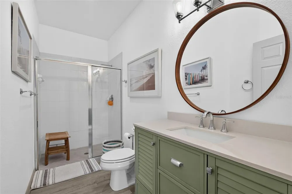 3687 PARKRIDGE CIRCLE #8-106 Sarasota, FL 34243