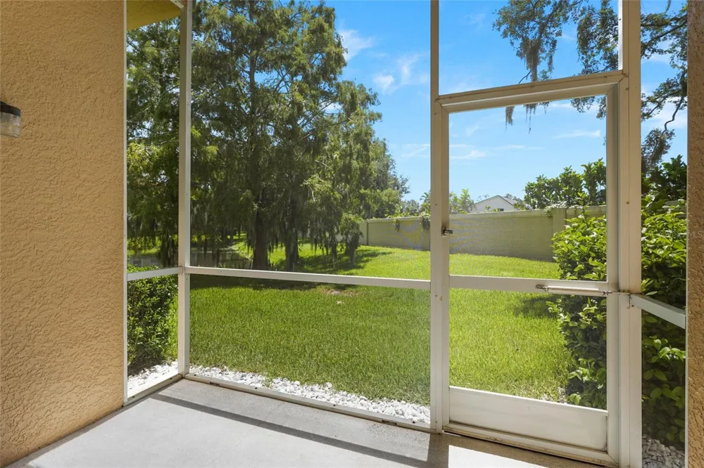 3687 PARKRIDGE CIRCLE #8-106 Sarasota, FL 34243