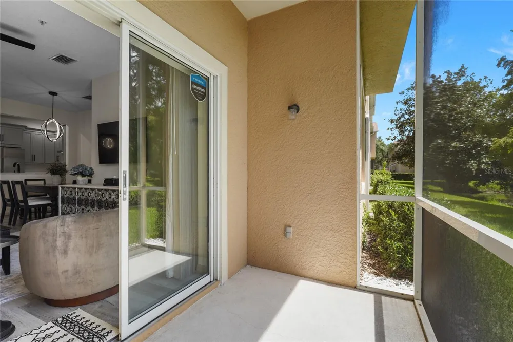 3687 PARKRIDGE CIRCLE #8-106 Sarasota, FL 34243