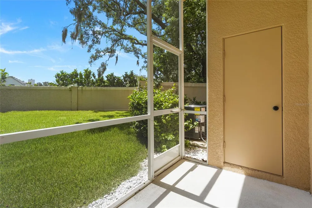 3687 PARKRIDGE CIRCLE #8-106 Sarasota, FL 34243
