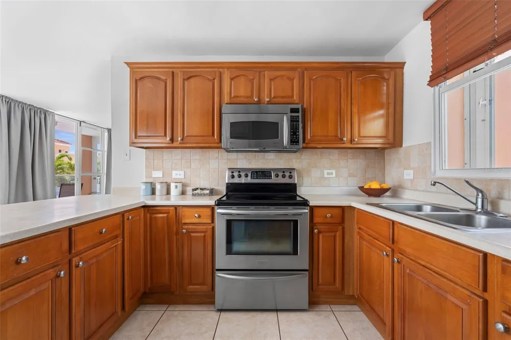 65 THE VILLAGE AT THE HILL Ceiba, PR 00735