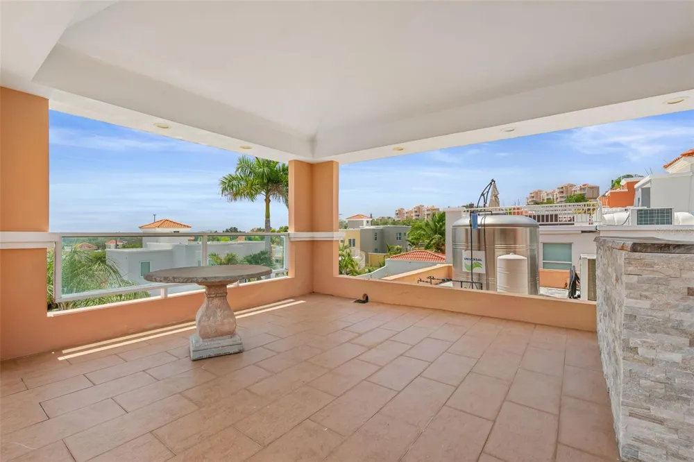 65 THE VILLAGE AT THE HILL Ceiba, PR 00735