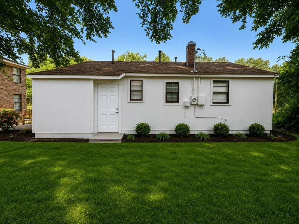1654 ELY ST Memphis, TN 38106