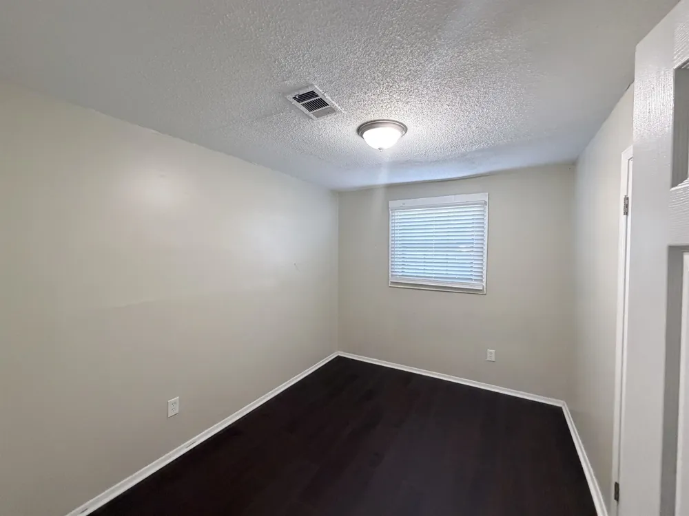 1654 ELY ST Memphis, TN 38106