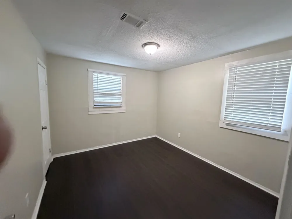 1654 ELY ST Memphis, TN 38106