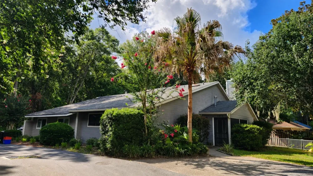 3915 NW 7TH PLACE Gainesville, FL 32607