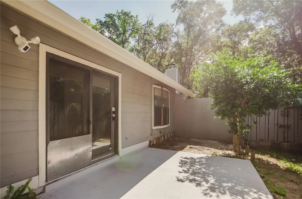 3915 NW 7TH PLACE Gainesville, FL 32607