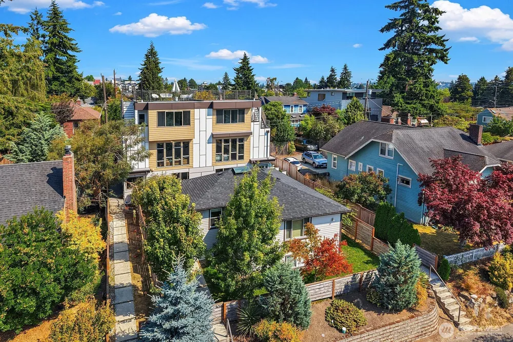 8012 20th Avenue NW Seattle, WA 98117