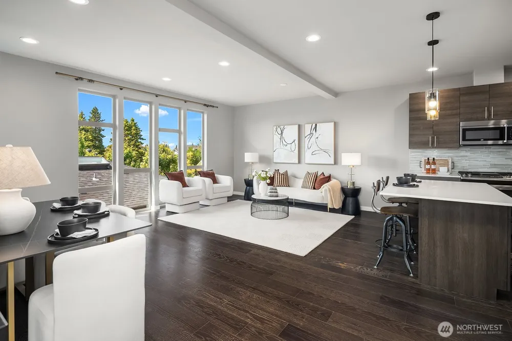 8012 20th Avenue NW Seattle, WA 98117
