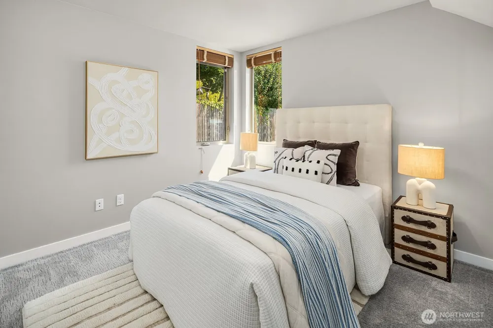 8012 20th Avenue NW Seattle, WA 98117