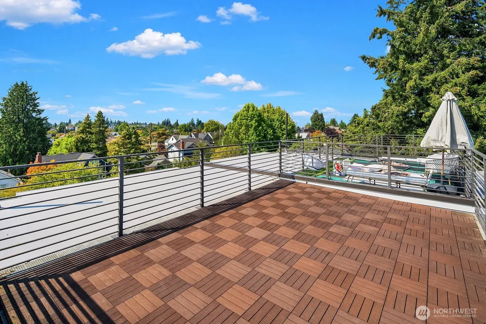 8012 20th Avenue NW Seattle, WA 98117