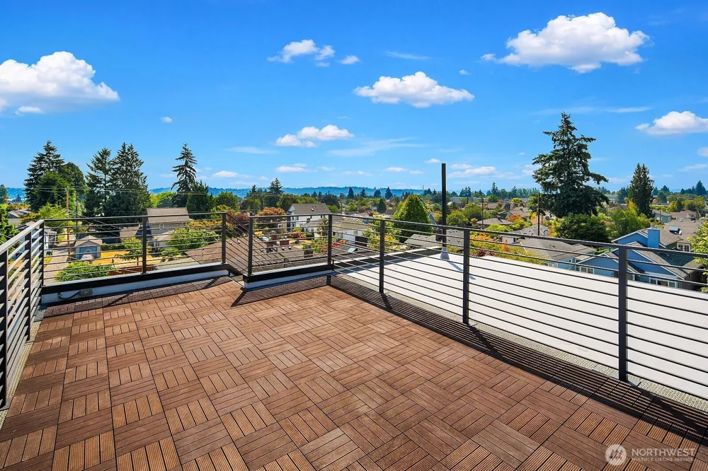 8012 20th Avenue NW Seattle, WA 98117