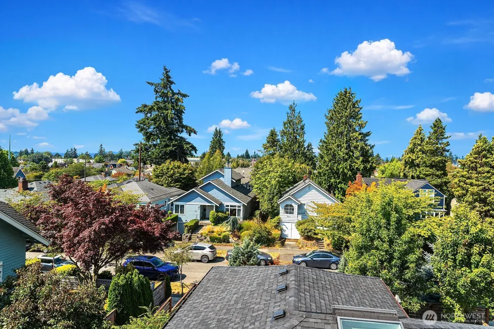 8012 20th Avenue NW Seattle, WA 98117