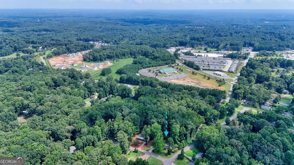 16 Allen LN Dallas, GA 30157