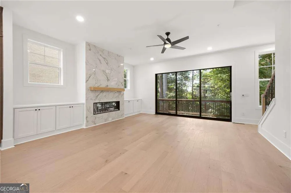2248 Crestview DR NE Brookhaven, GA 30319