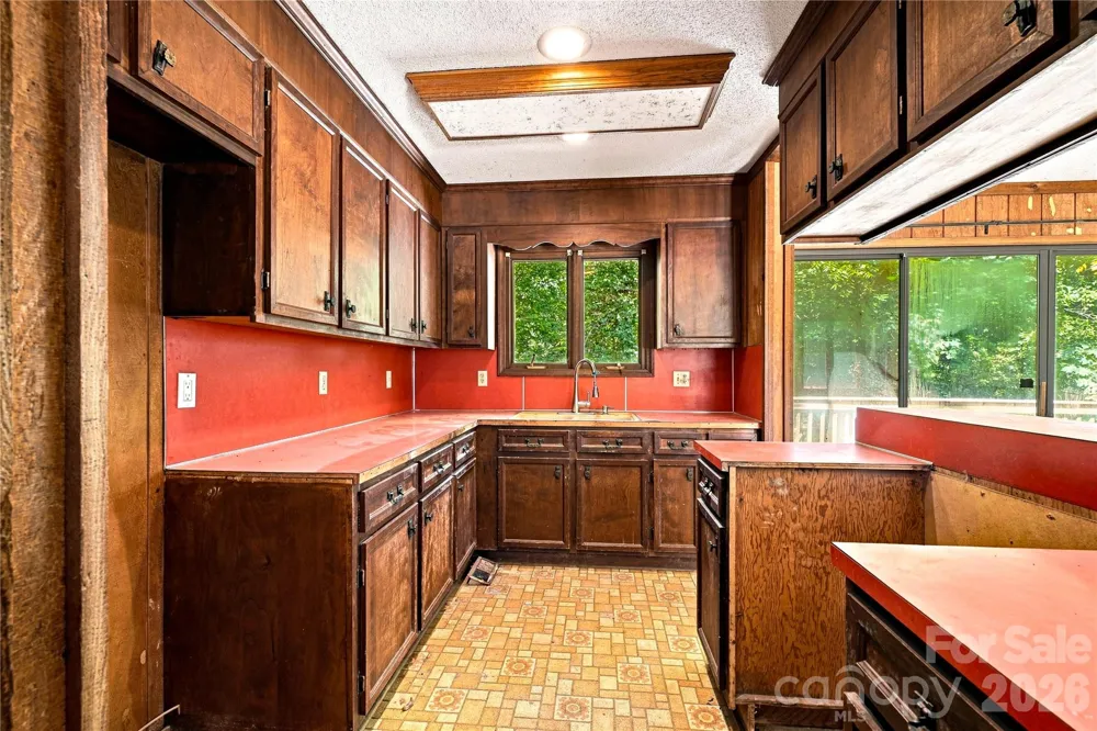 4515 Botany Trail Maiden, NC 28650