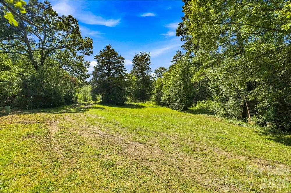4515 Botany Trail Maiden, NC 28650