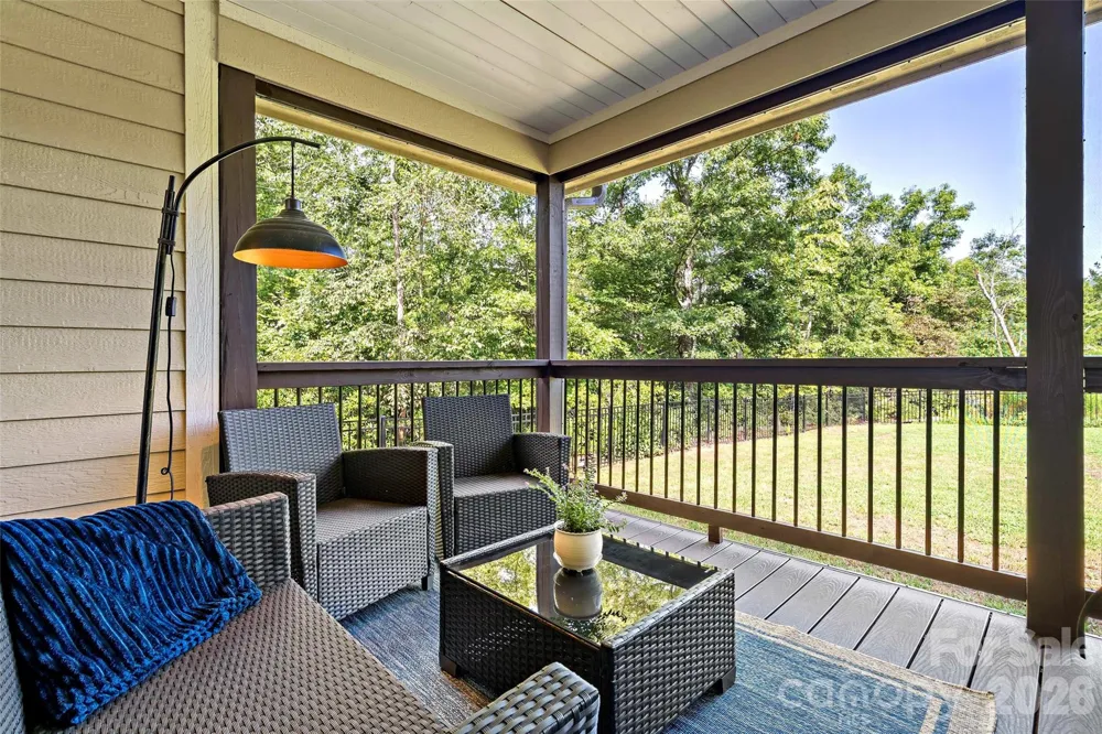 6521 Lake James Road Marion, NC 28752