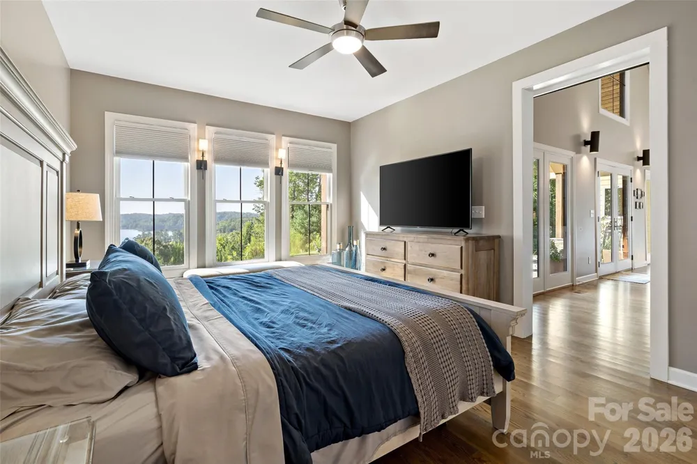 6521 Lake James Road Marion, NC 28752