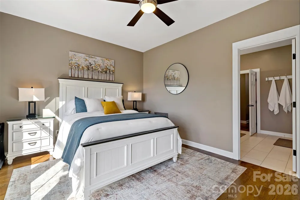 6521 Lake James Road Marion, NC 28752