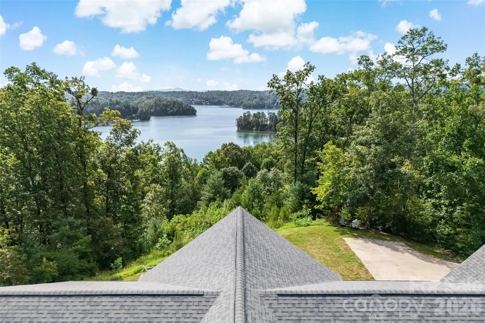 6521 Lake James Road Marion, NC 28752